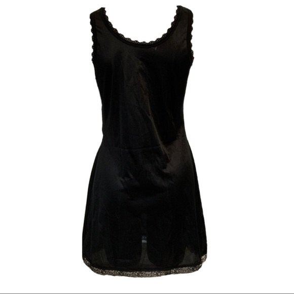 Kathy Ireland Intimate Full Slip Lace Details - Picture 4 of 9